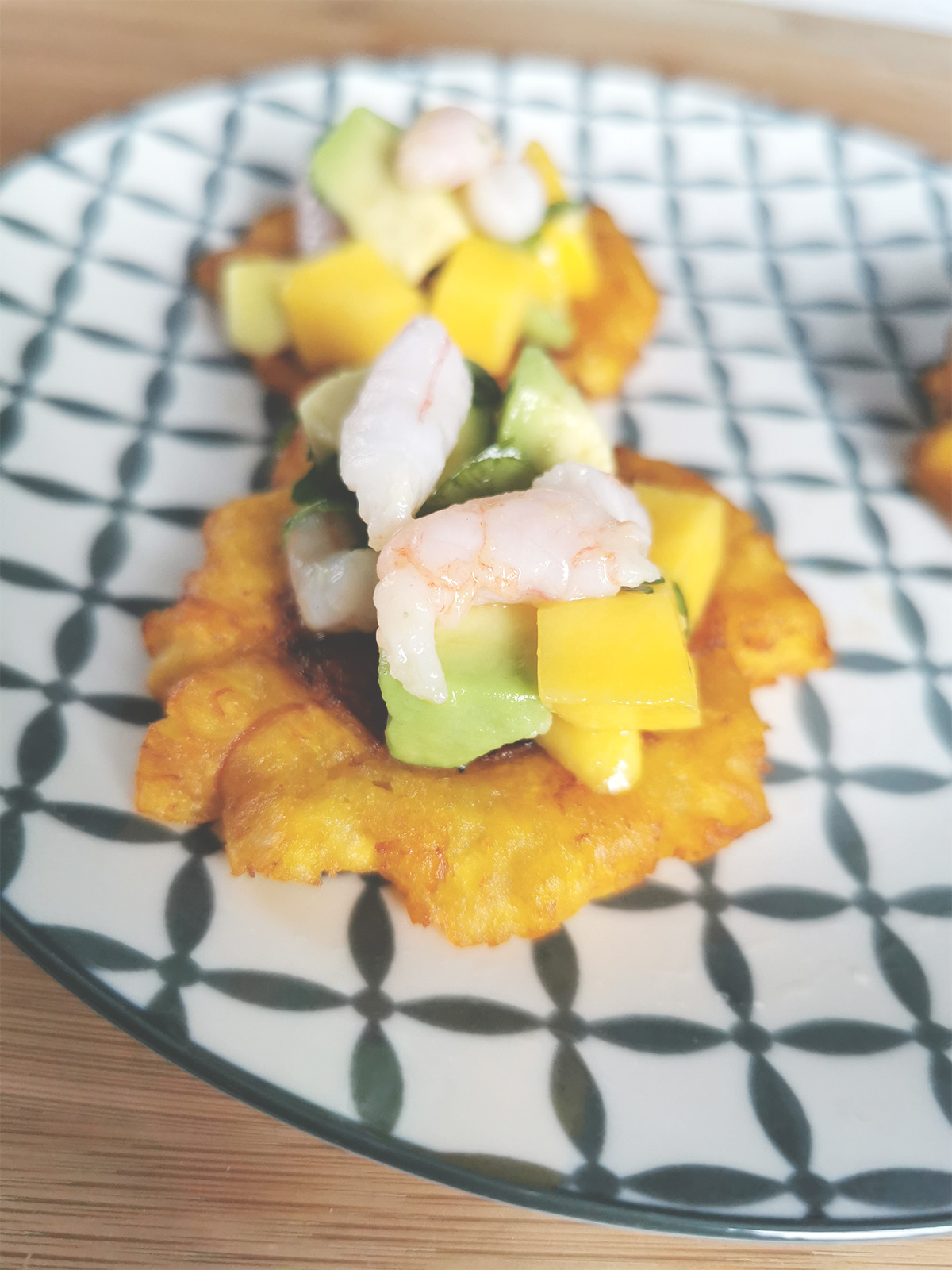 Tostones à la salsa tropicale